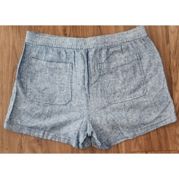 LNWOT Womens Size M Old Navy High-Waisted Linen-Blend Chambray Shorts 3.5 Inseam - Picture 2 of 5